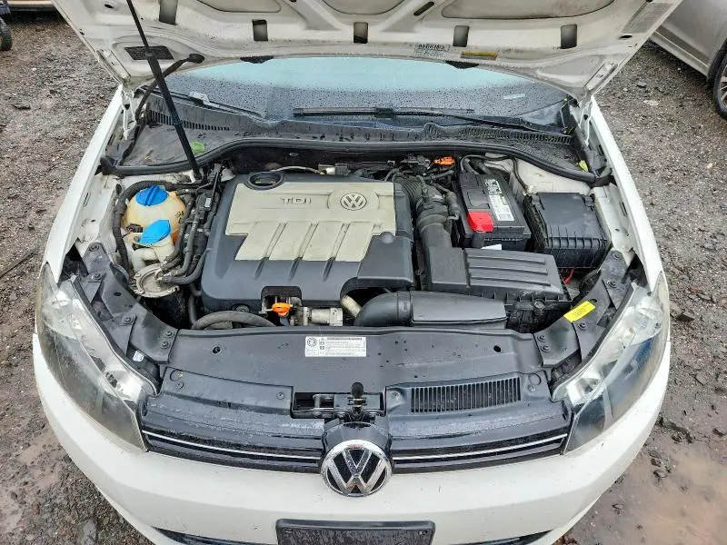 2011 VOLKSWAGEN JETTA TDI  