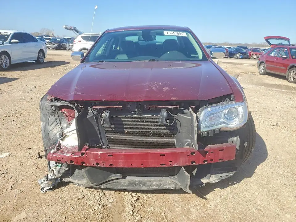 2019 CHRYSLER 300 LIMITED  