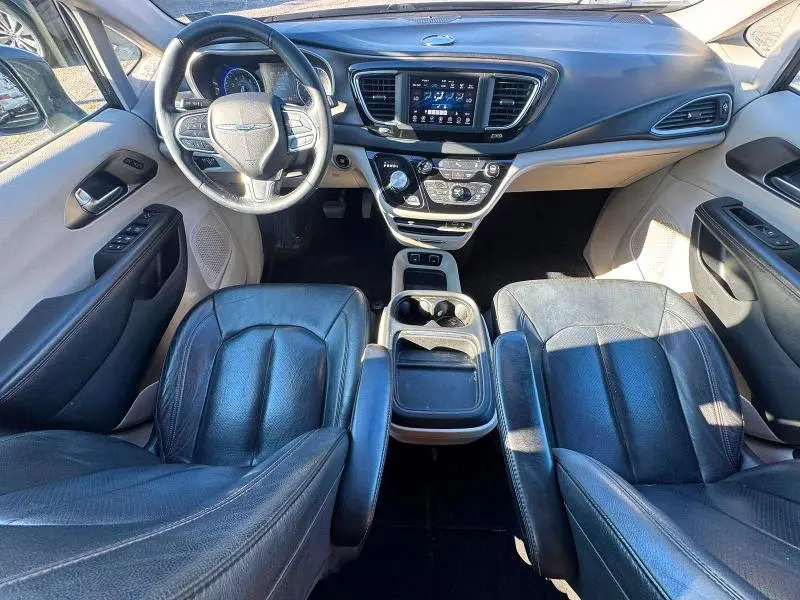 2020 CHRYSLER PACIFICA TOURING L  