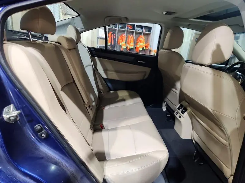 2017 SUBARU LEGACY 2.5I LIMITED  