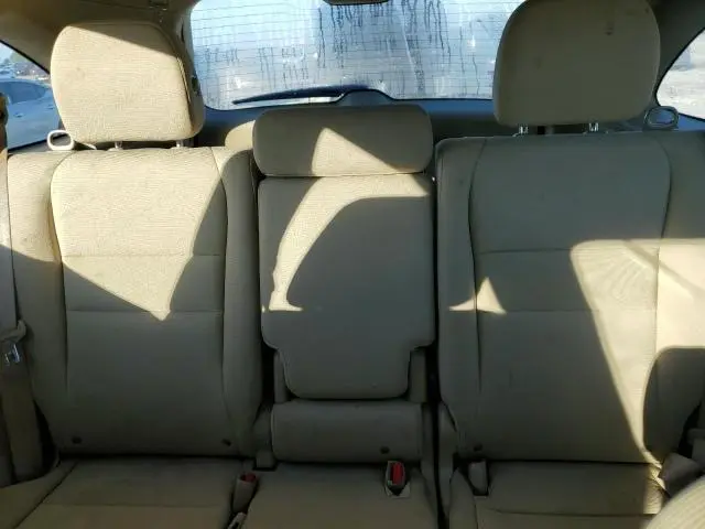2011 HONDA CR-V LX  