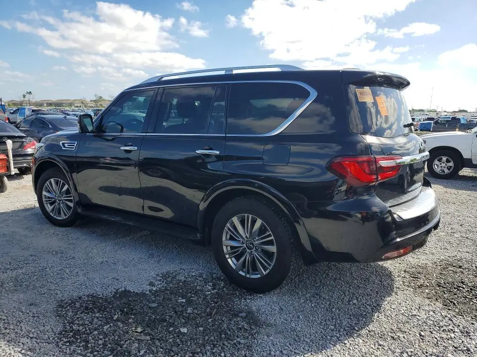 2021 INFINITI QX80 LUXE  