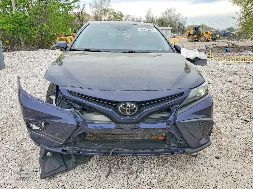 2022 TOYOTA CAMRY SE  