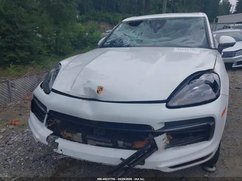2020 PORSCHE CAYENNE  