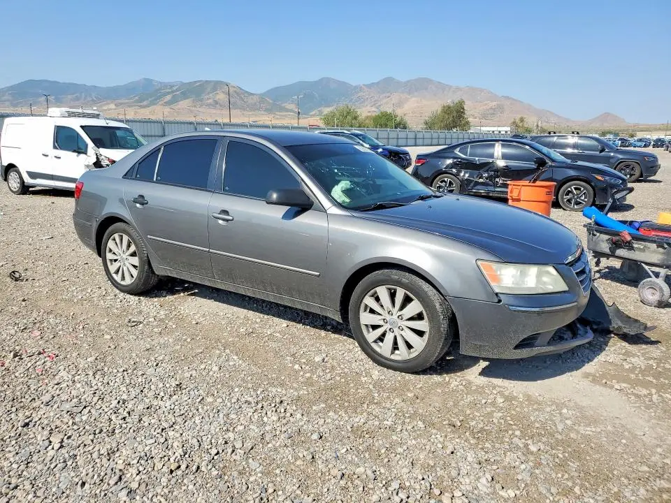 2010 HYUNDAI SONATA GLS  