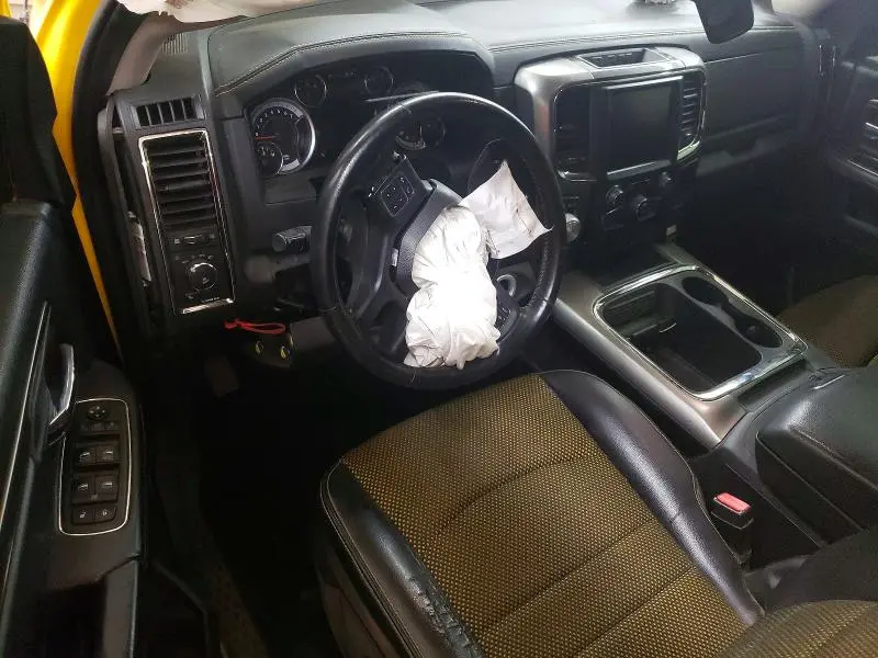 2016 RAM 1500 SPORT  