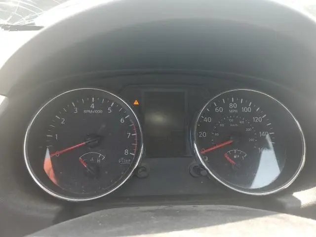 2011 NISSAN ROGUE S  