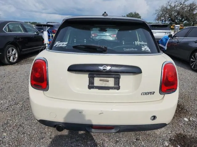 2016 MINI COOPER   