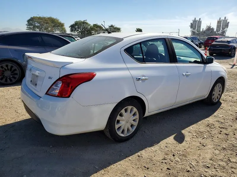 2017 NISSAN VERSA S  