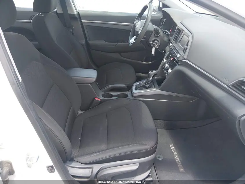 2020 HYUNDAI ELANTRA SE