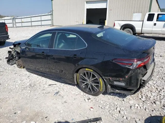 2021 TOYOTA CAMRY SE  