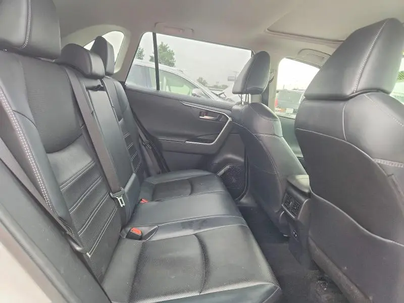 2020 TOYOTA RAV4 LIMITED  