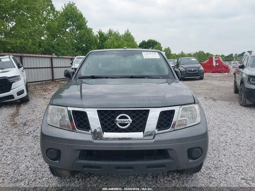 2016 NISSAN FRONTIER SV