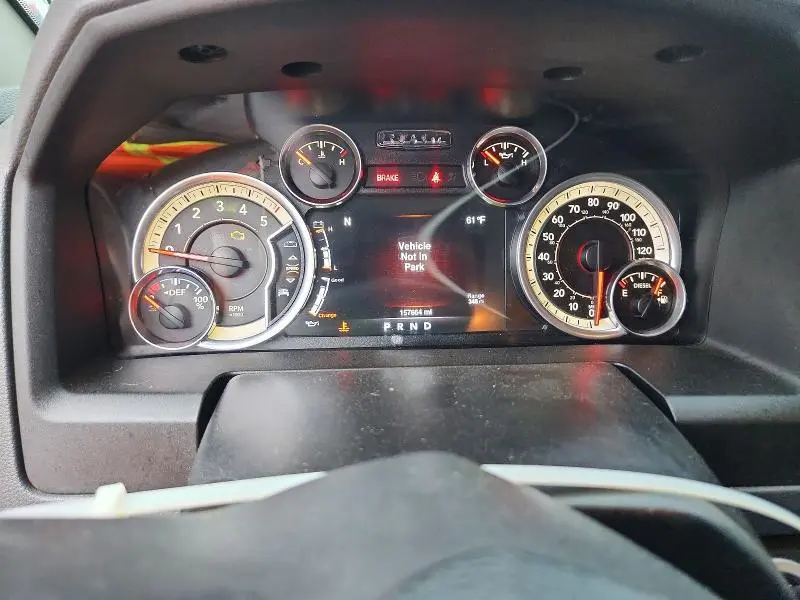 2016 RAM 1500 SLT  