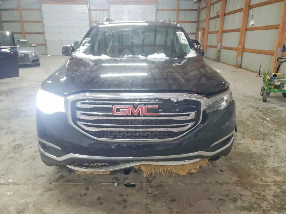 2018 GMC ACADIA SLT-1  
