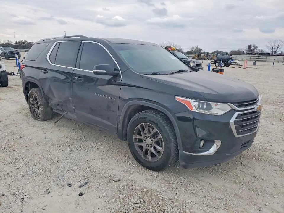 2018 CHEVROLET TRAVERSE LT  