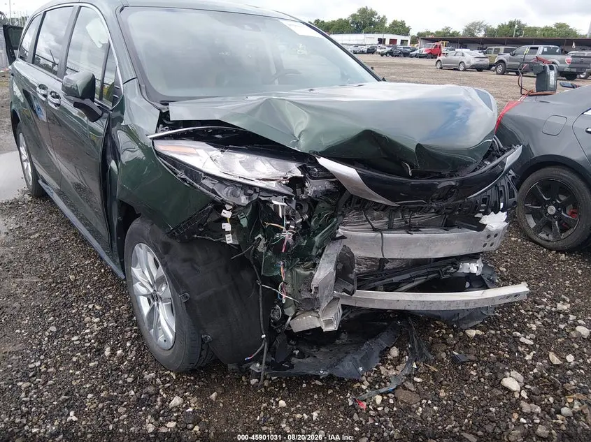 2024 TOYOTA SIENNA LIMITED