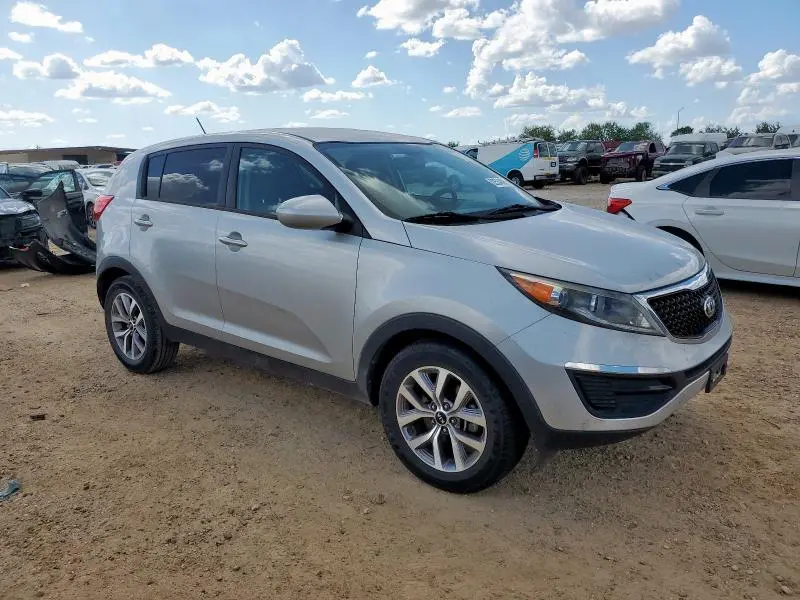 2016 KIA SPORTAGE LX  