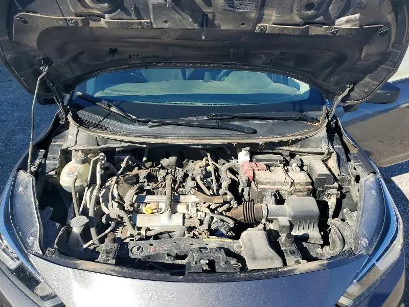 2022 NISSAN VERSA S  