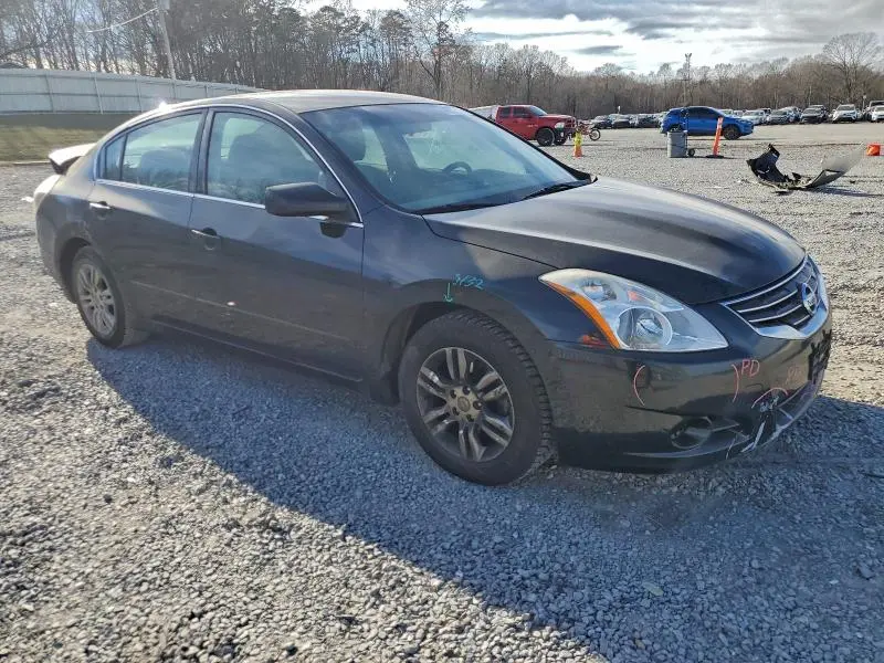 2010 NISSAN ALTIMA BASE  