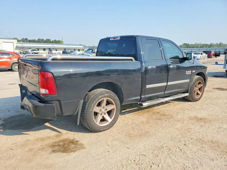 2013 RAM 1500 ST  