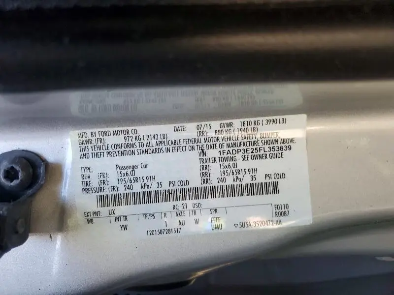 2015 FORD FOCUS S  