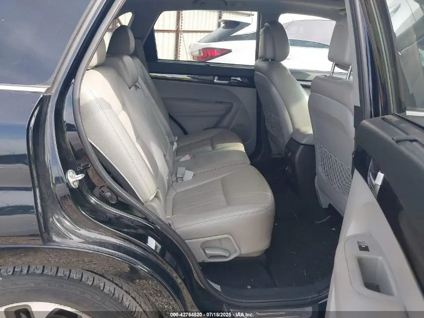 2014 KIA SORENTO SX