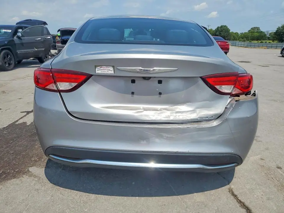 2016 CHRYSLER 200 LIMITED  