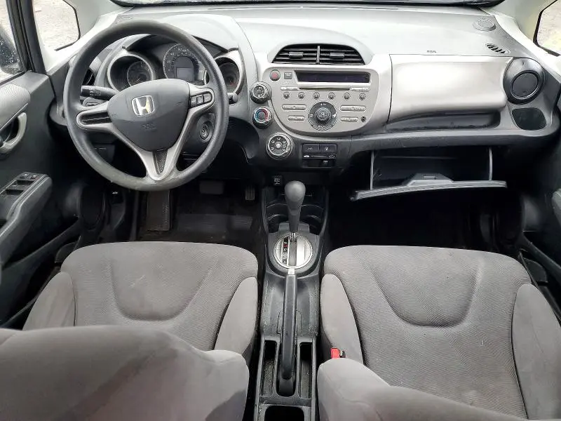 2011 HONDA FIT   