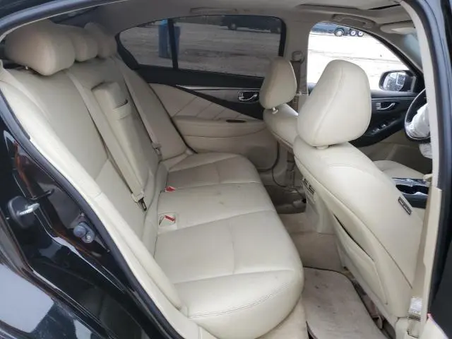 2015 INFINITI Q50 BASE