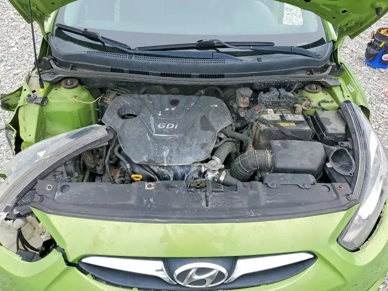 2012 HYUNDAI ACCENT GS  