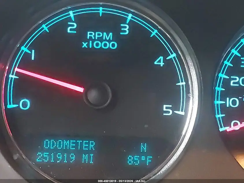 2013 GMC SIERRA 2500HD SLT