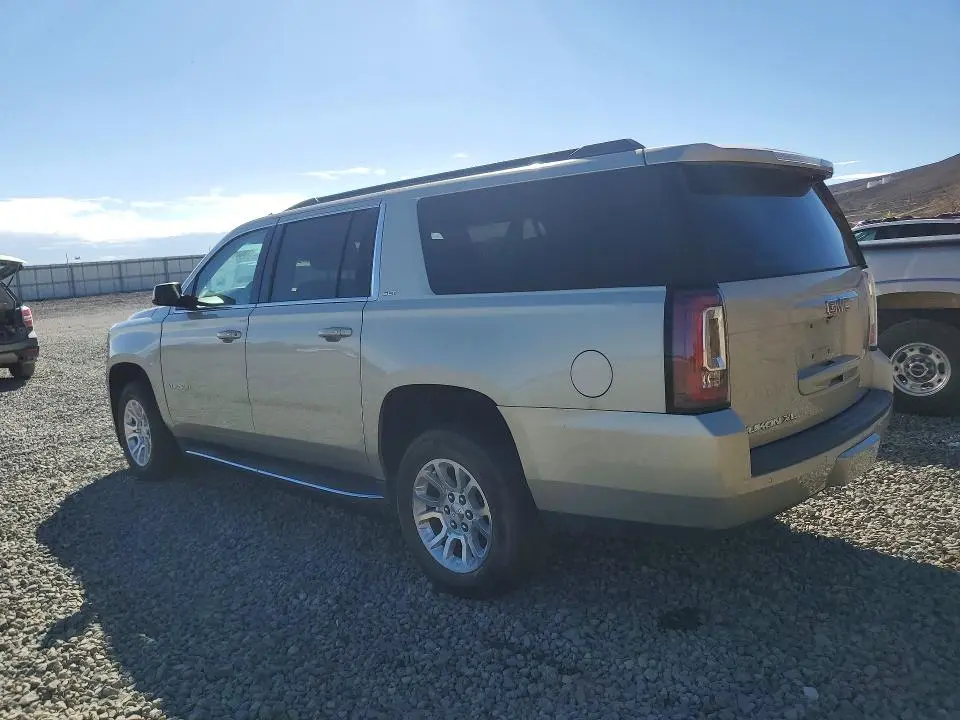 2017 GMC YUKON XL K1500 SLT  
