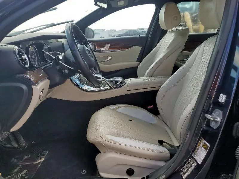 2017 MERCEDES-BENZ E 300  