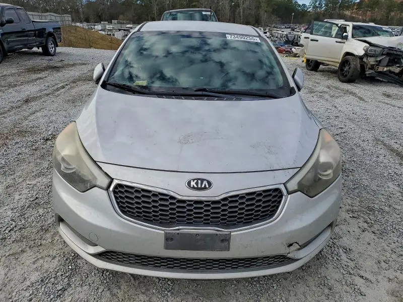 2016 KIA FORTE LX  