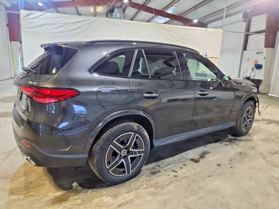 2023 MERCEDES-BENZ GLC 300 4MATIC  