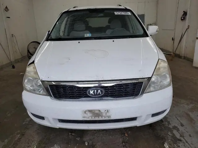 2011 KIA SEDONA LX  