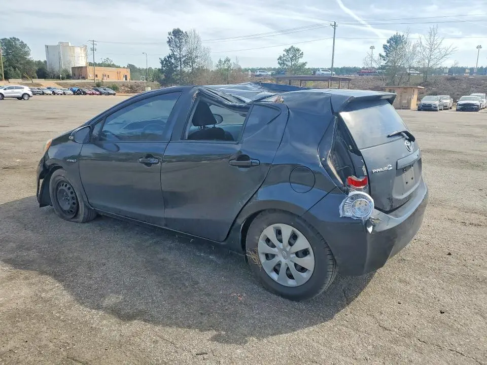 2014 TOYOTA PRIUS C TWO  