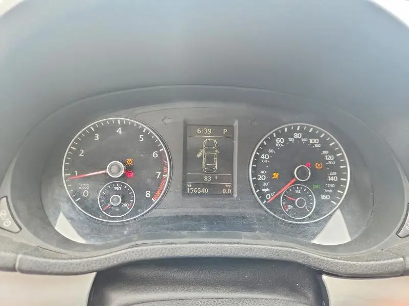 2013 VOLKSWAGEN PASSAT SE  
