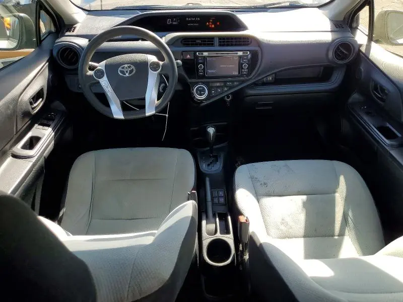 2015 TOYOTA PRIUS C   