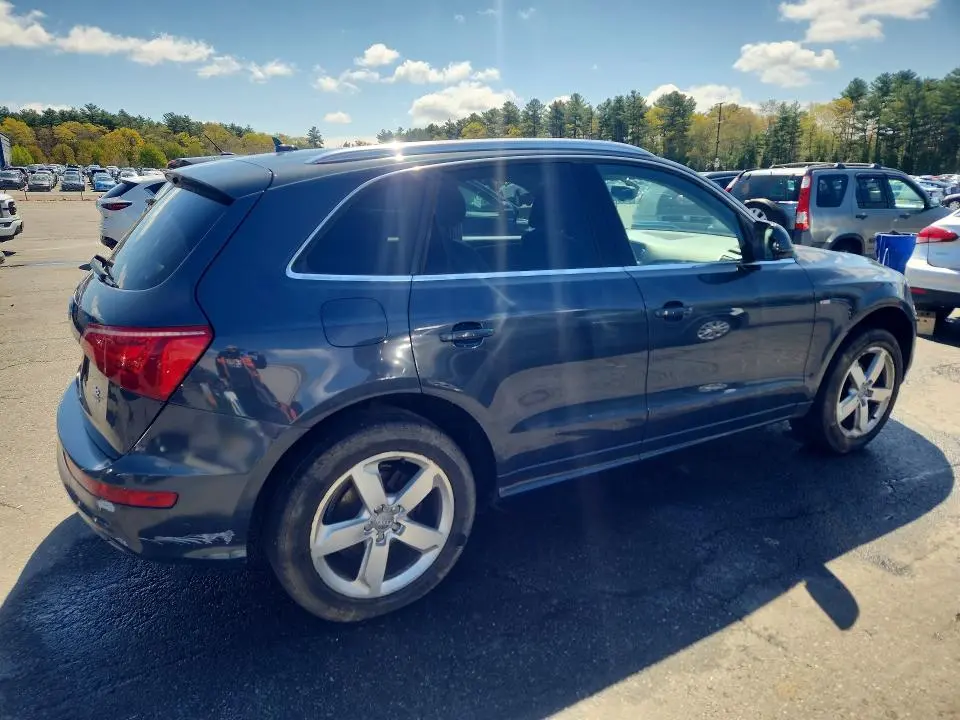 2011 AUDI Q5 PREMIUM PLUS  