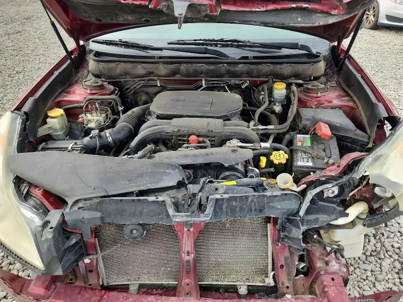 2010 SUBARU LEGACY 2.5I  