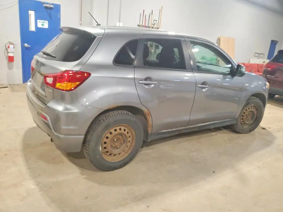 2012 MITSUBISHI RVR SE  