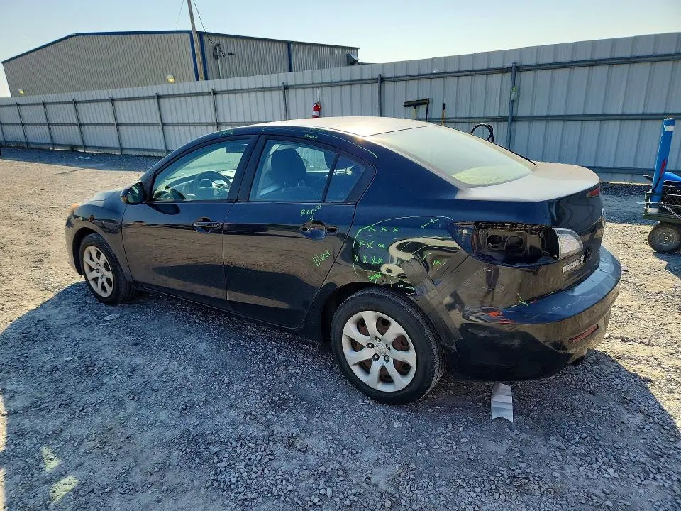 2013 MAZDA 3 I  