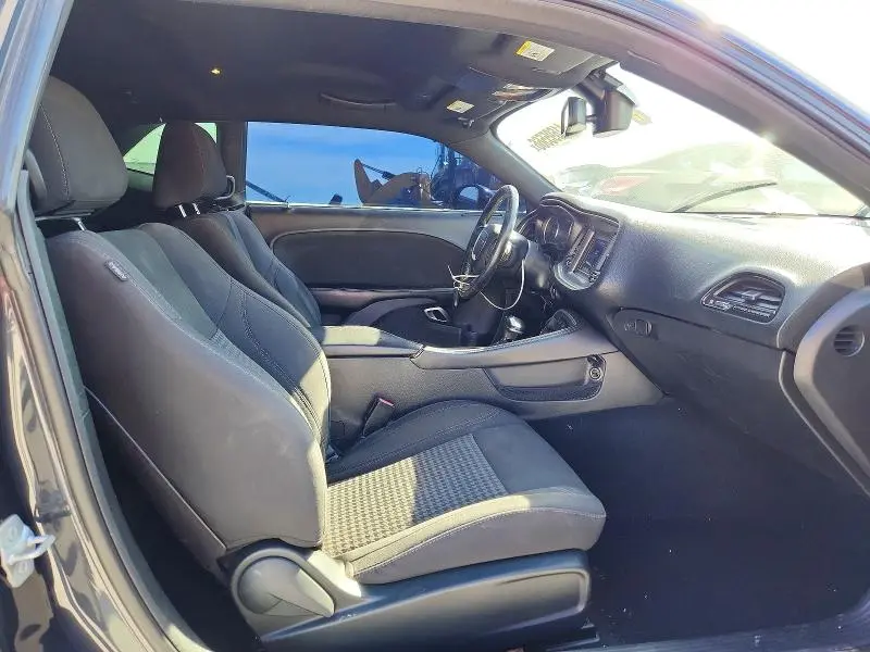 2019 DODGE CHALLENGER SXT  