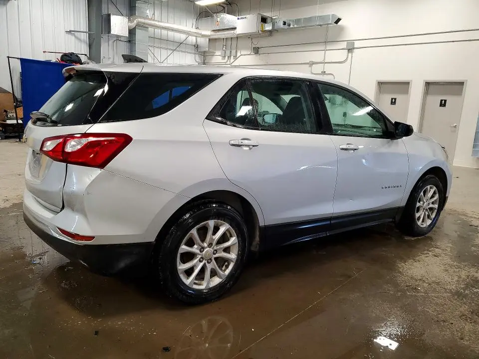 2018 CHEVROLET EQUINOX LS  