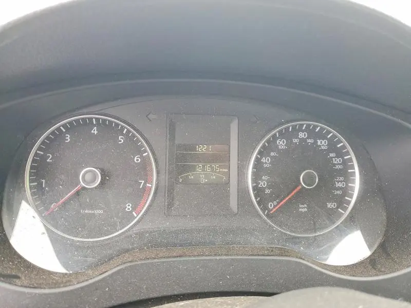 2013 VOLKSWAGEN JETTA SE  