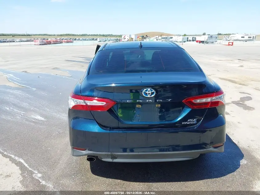 2019 TOYOTA CAMRY HYBRID XLE