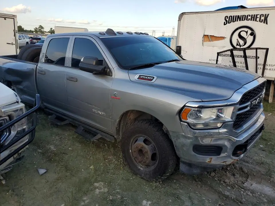 2021 RAM 3500 TRADESMAN  