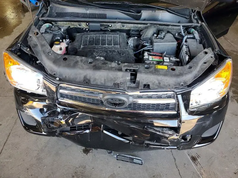 2011 TOYOTA RAV4 BASE  